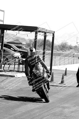 media/May-06-2024-Moto Forza (Mon) [[b33359f27d]]/Around the Pits/